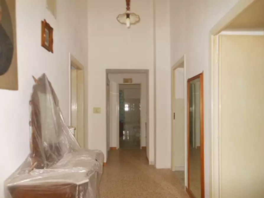 Immagine 16 di Appartamento in vendita  a Teano