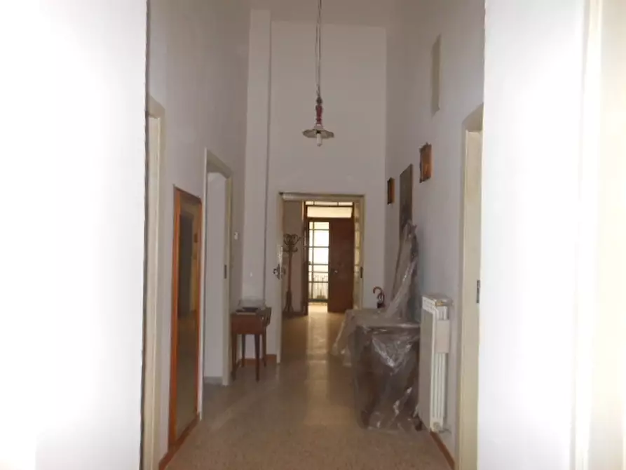 Immagine 22 di Appartamento in vendita  a Teano