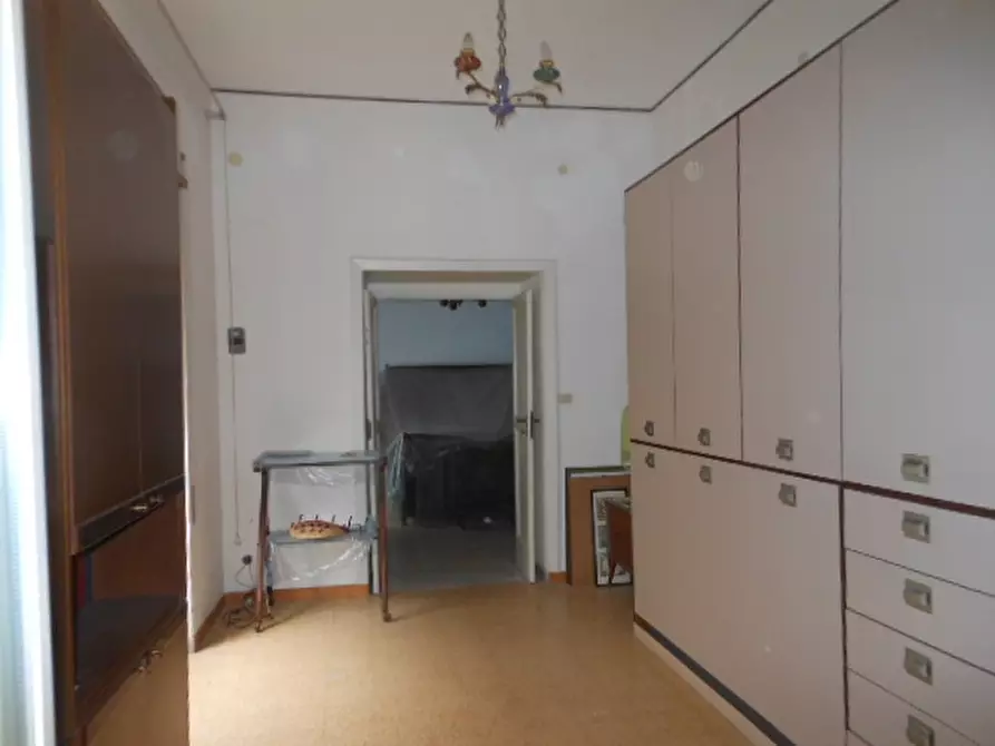 Immagine 8 di Appartamento in vendita  a Teano