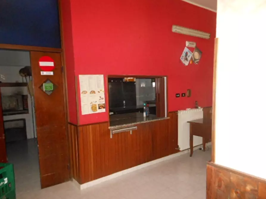 Immagine 3 di Pizzeria / Pub in affitto  in SP 26 a Presenzano