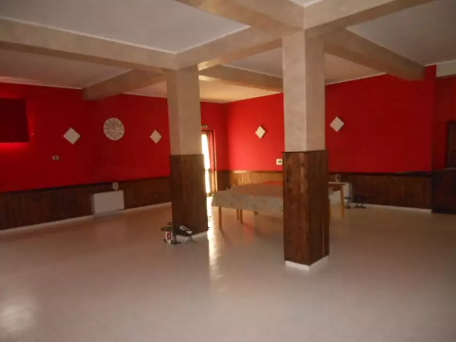 Immagine 4 di Pizzeria / Pub in affitto  in SP 26 a Presenzano
