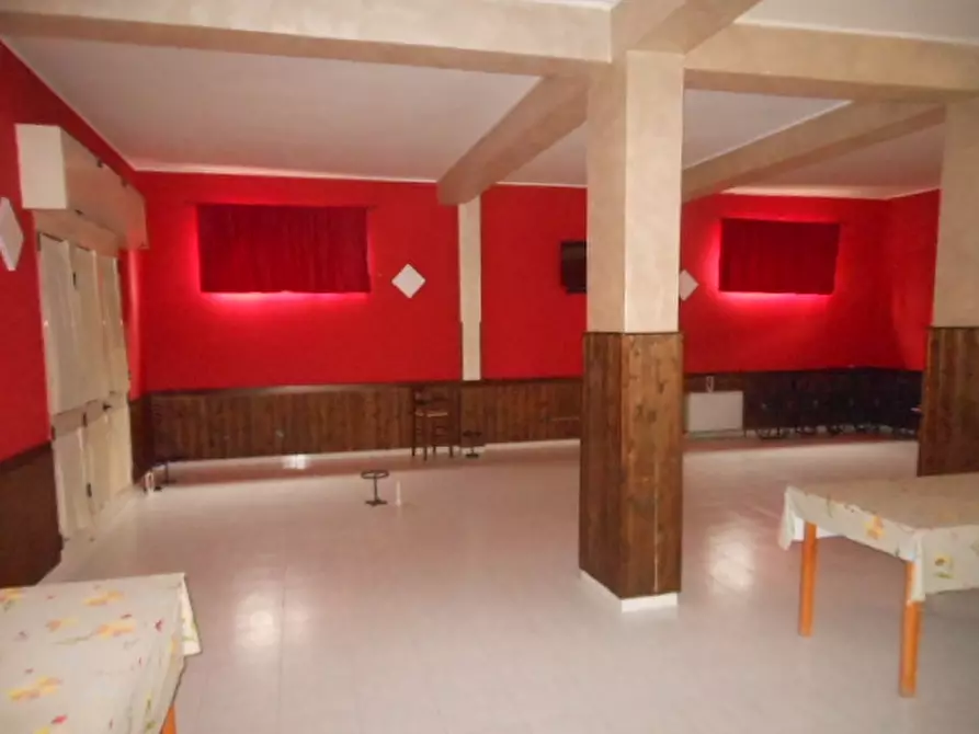 Immagine 5 di Pizzeria / Pub in affitto  in SP 26 a Presenzano