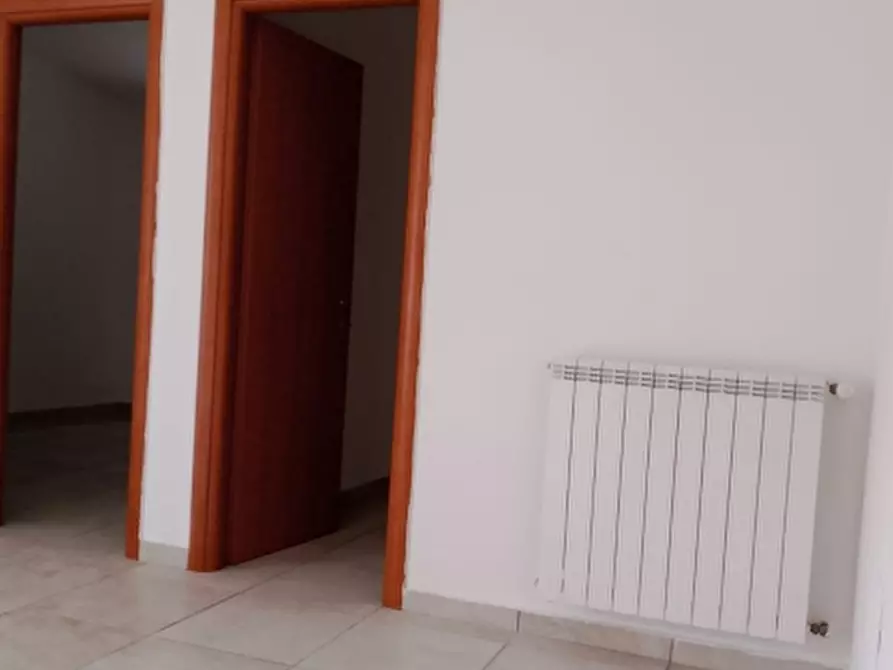 Immagine 4 di Appartamento in vendita  a Teano