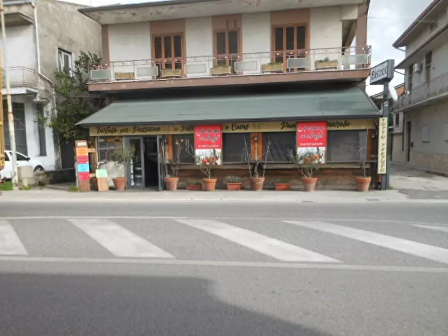 Immagine 11 di Attività commerciale in vendita  in VIA NAPOLI 381 a Vairano Patenora
