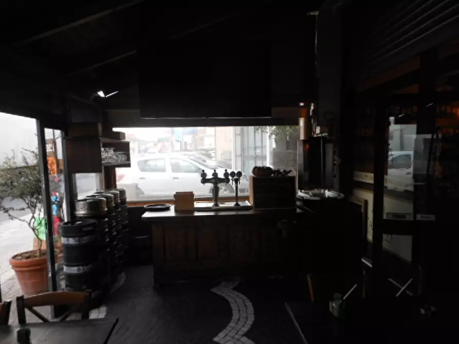 Immagine 9 di Attività commerciale in vendita  in VIA NAPOLI 381 a Vairano Patenora