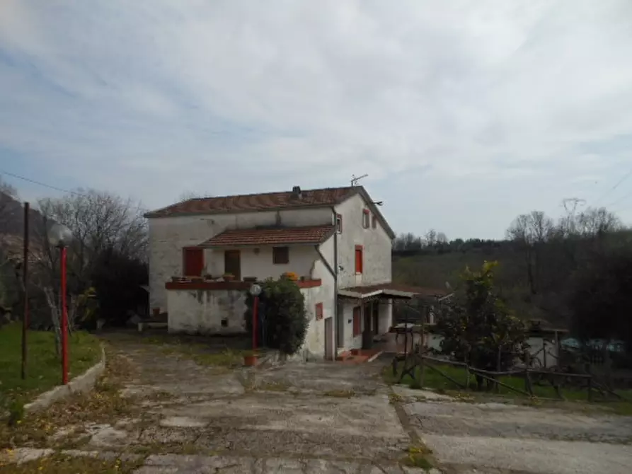 Immagine 4 di Casa indipendente in vendita  a Conca Della Campania
