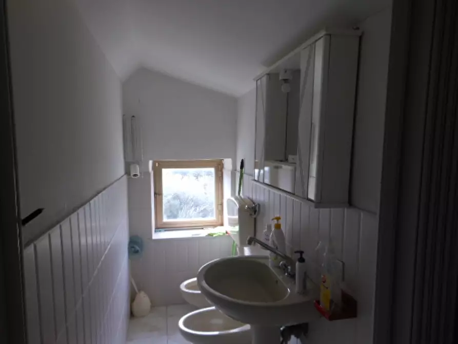 Immagine 28 di Casa indipendente in vendita  a Conca Della Campania