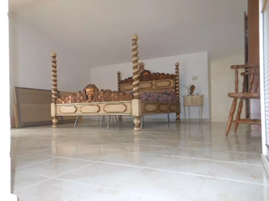 Immagine 29 di Casa indipendente in vendita  a Conca Della Campania