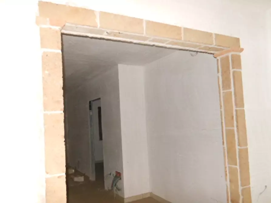 Immagine 3 di Casa bifamiliare in vendita  a Vairano Patenora