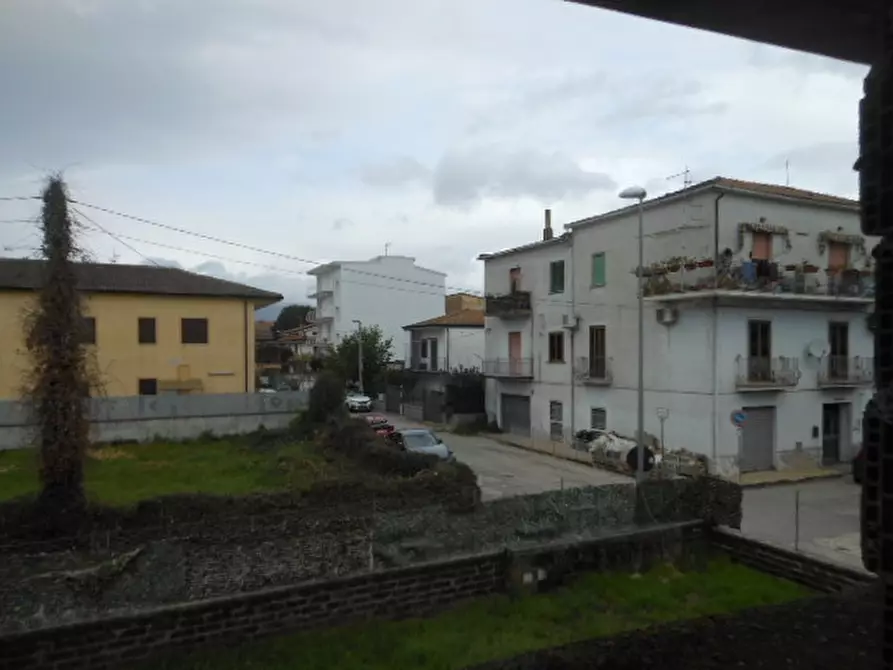 Immagine 4 di Villa in vendita  a Vairano Patenora