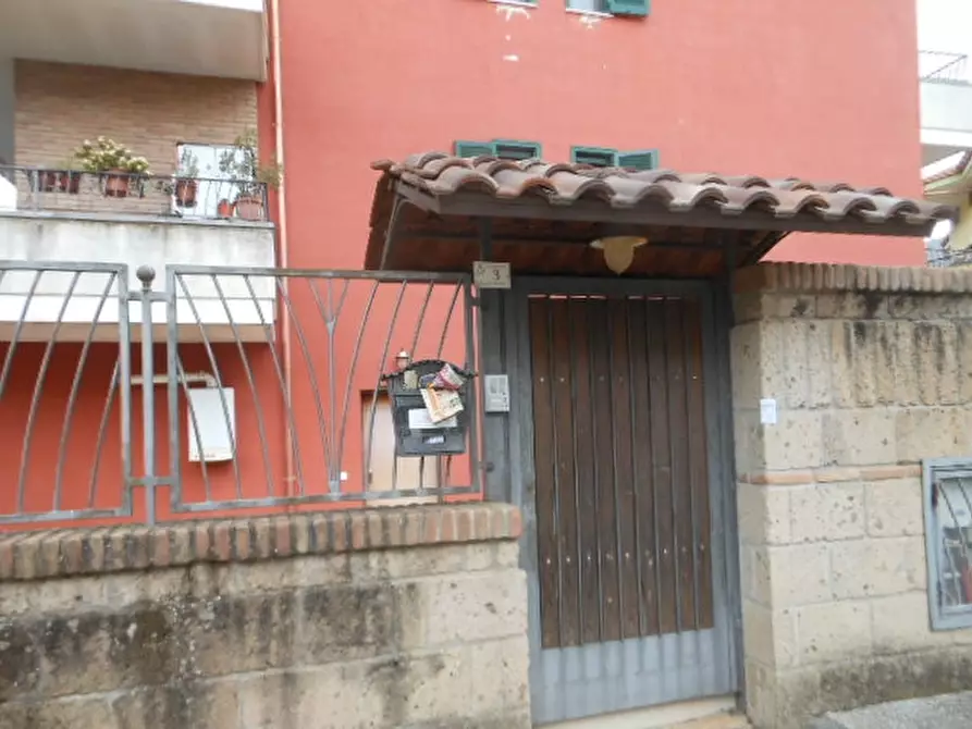 Immagine 6 di Appartamento in vendita  a Vairano Patenora