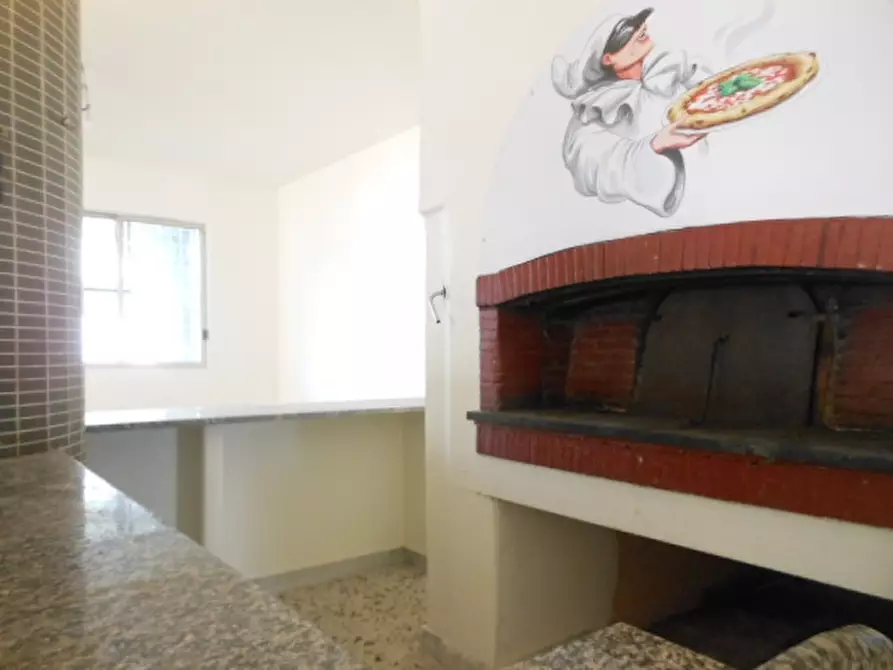 Immagine 5 di Locale commerciale in vendita  a Presenzano