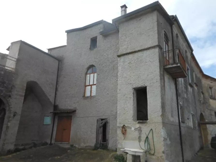 Immagine 1 di Porzione di casa in vendita  a Marzano Appio