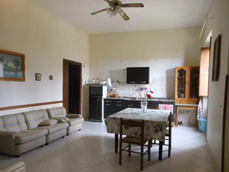 Immagine 10 di Porzione di casa in vendita  a Marzano Appio