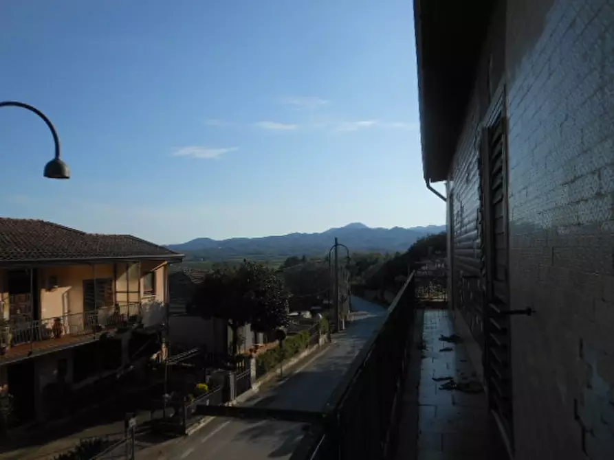 Immagine 14 di Porzione di casa in vendita  a Presenzano