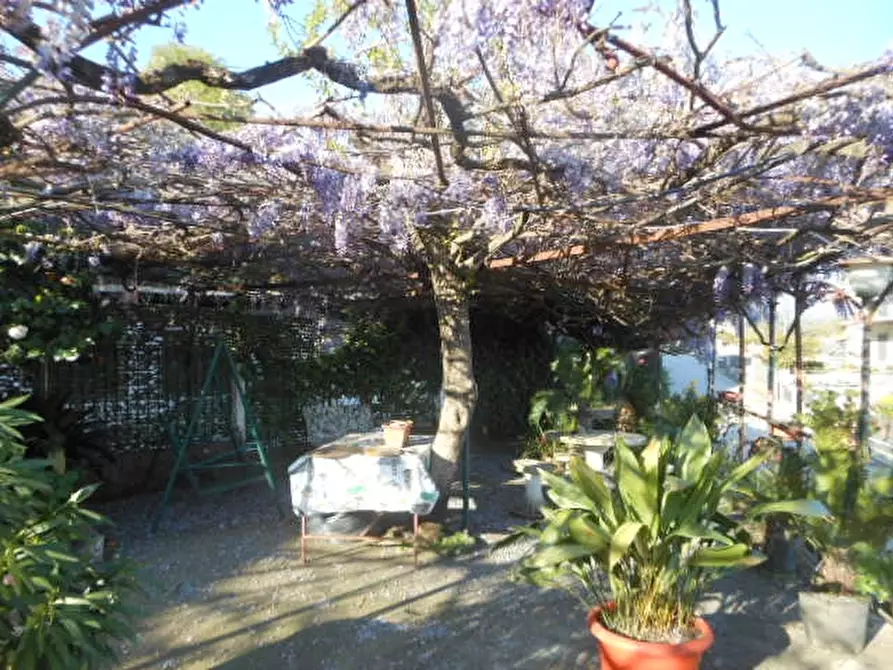 Immagine 16 di Porzione di casa in vendita  a Presenzano