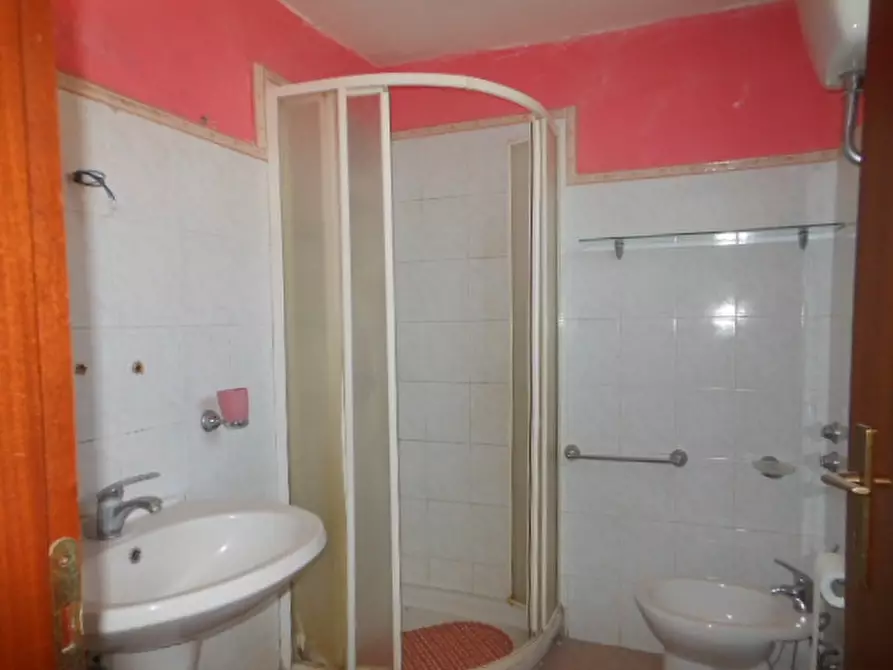 Immagine 9 di Porzione di casa in vendita  a Presenzano