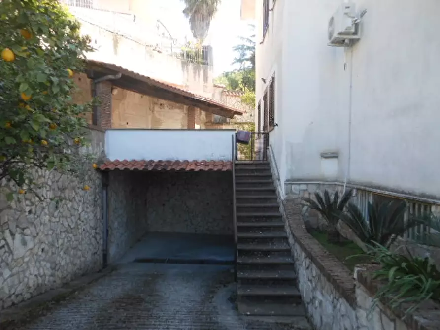 Immagine 15 di Appartamento in vendita  a Teano