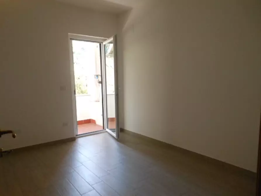 Immagine 4 di Appartamento in vendita  a Teano