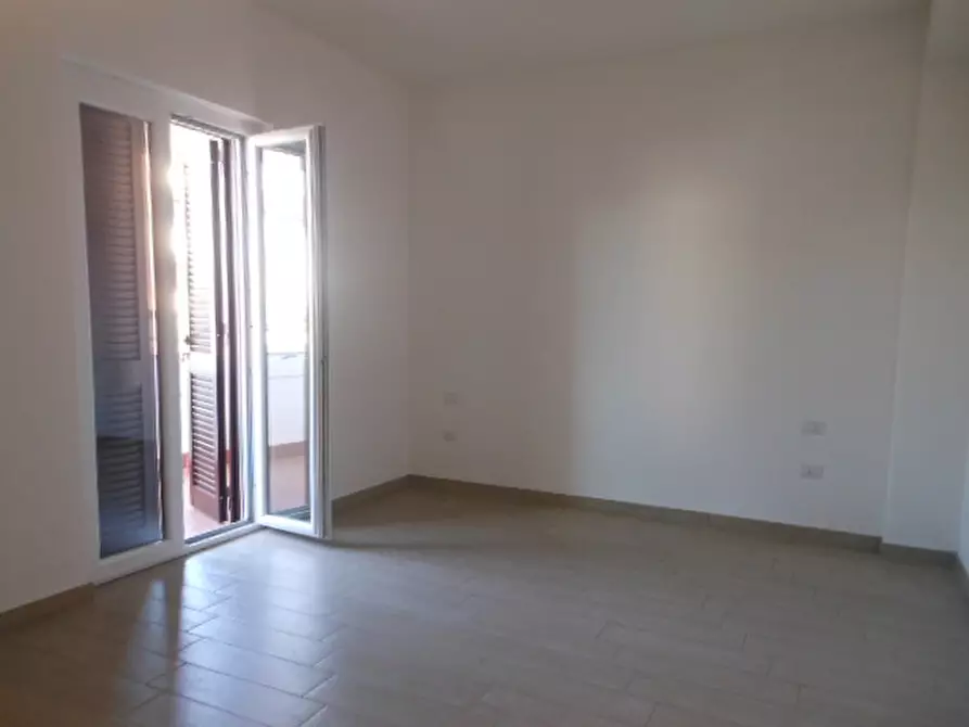 Immagine 6 di Appartamento in vendita  a Teano