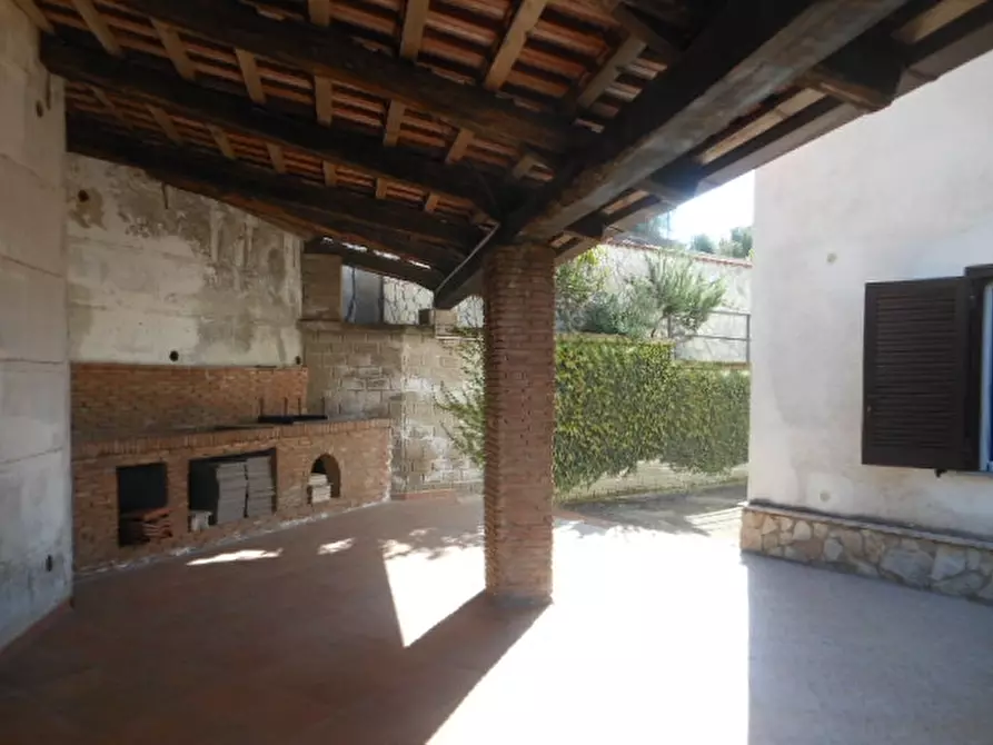 Immagine 7 di Appartamento in vendita  a Teano