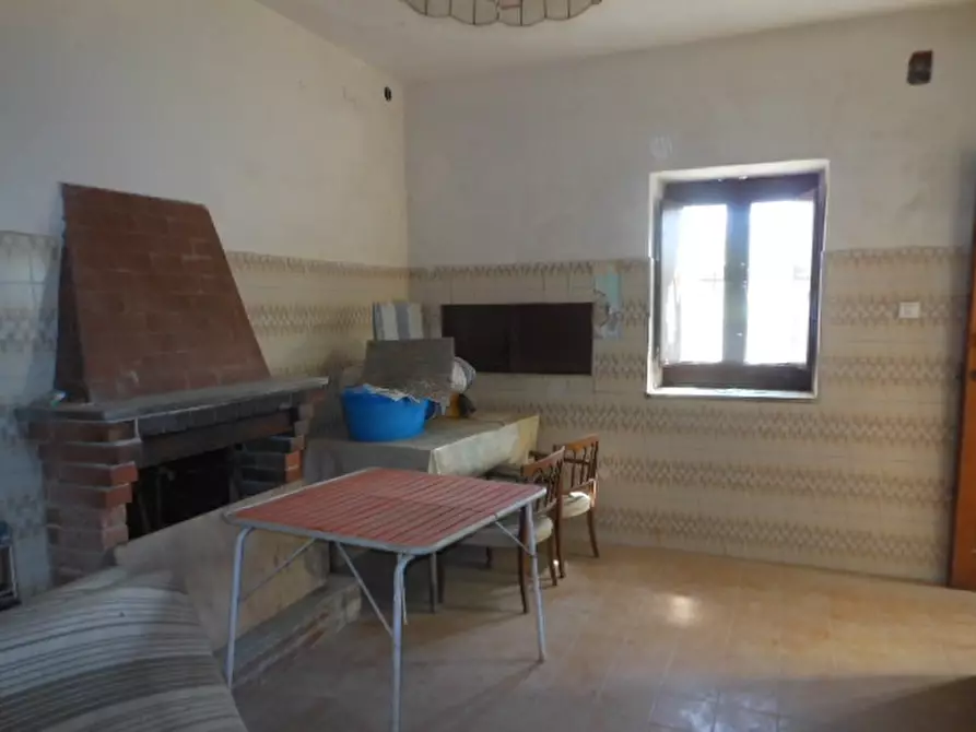 Immagine 6 di Rustico / casale in vendita  a Roccaromana