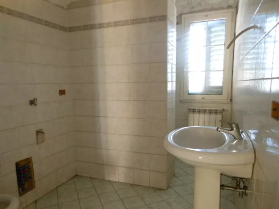 Immagine 8 di Porzione di casa in vendita  a Pietramelara