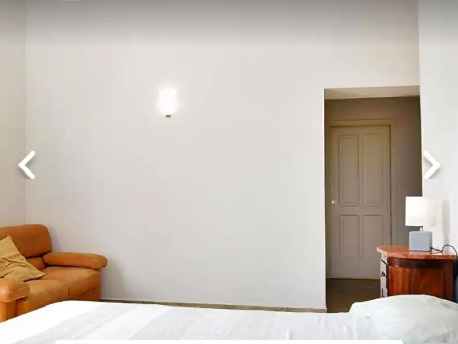 Immagine 9 di Villa in vendita  a Teano