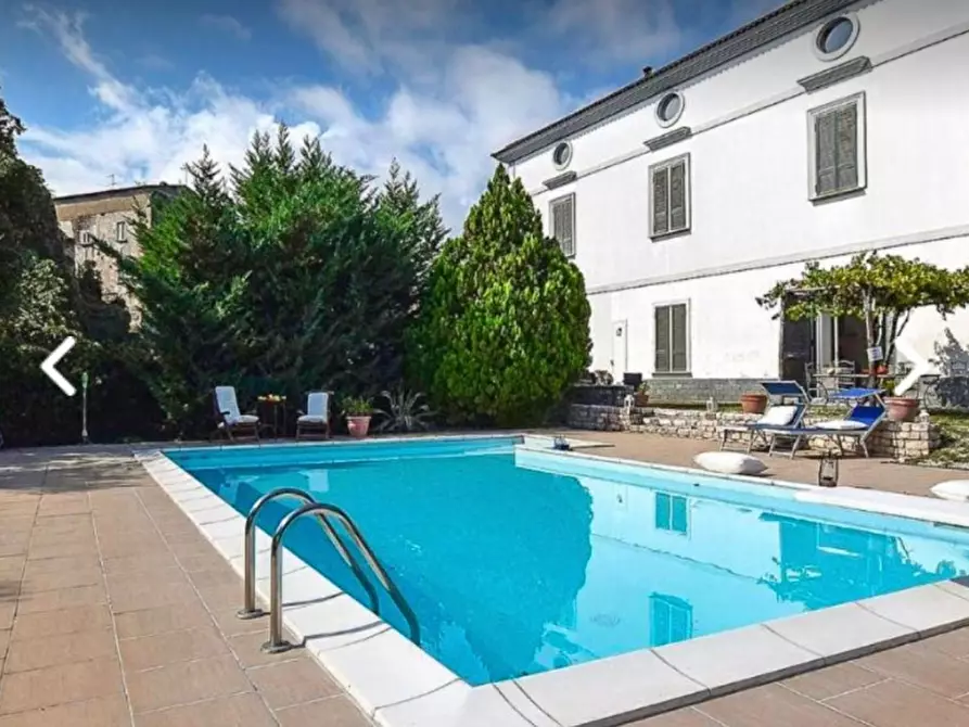 Immagine 19 di Villa in vendita  a Teano