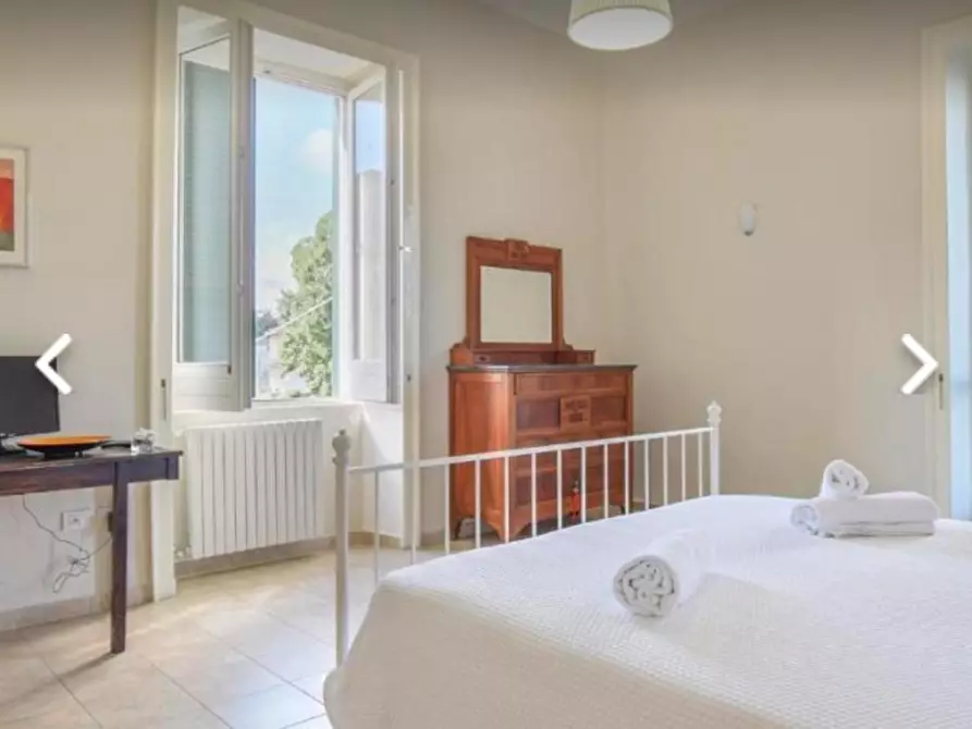 Immagine 8 di Villa in vendita  a Teano