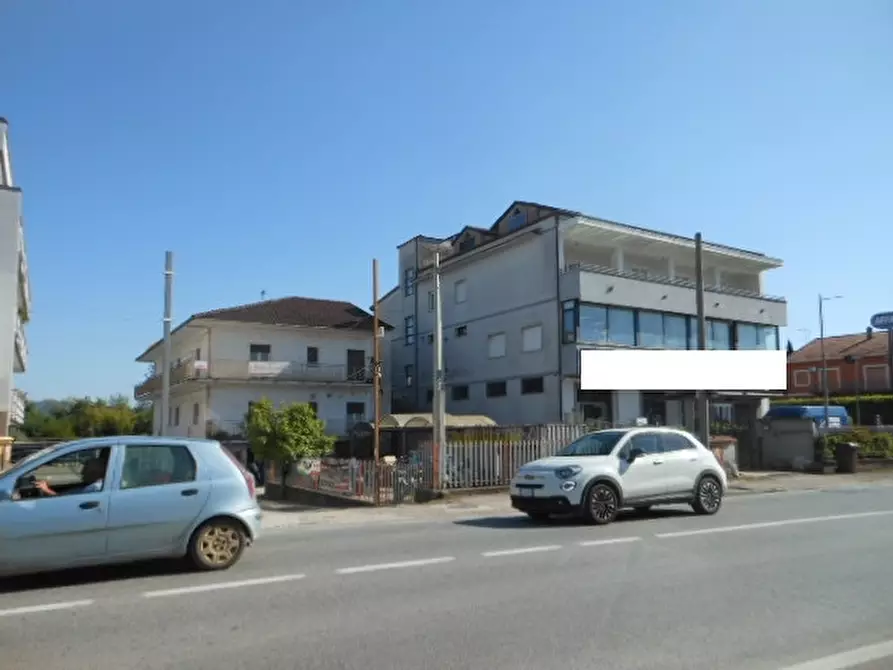 Immagine 8 di Casa indipendente in vendita  a Caianello