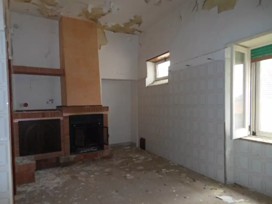 Immagine 8 di Porzione di casa in vendita  a Roccamonfina
