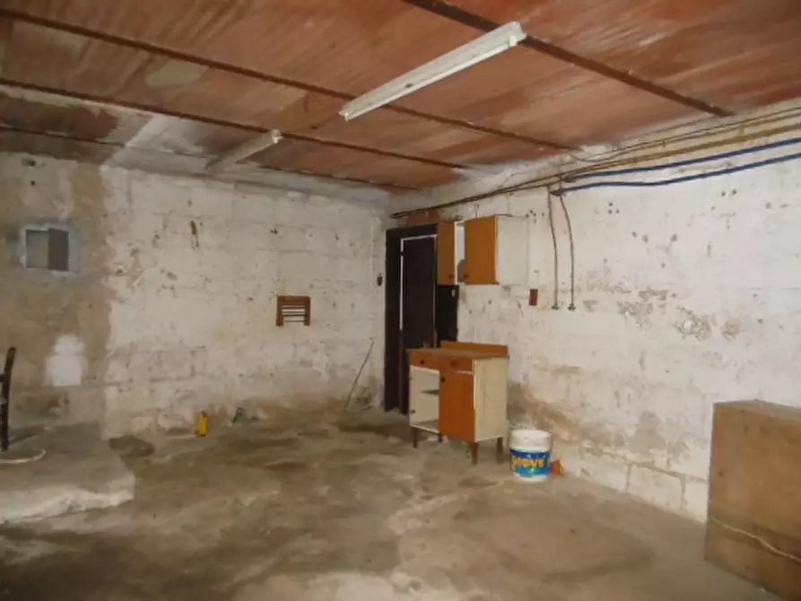 Immagine 11 di Porzione di casa in vendita  a Roccamonfina