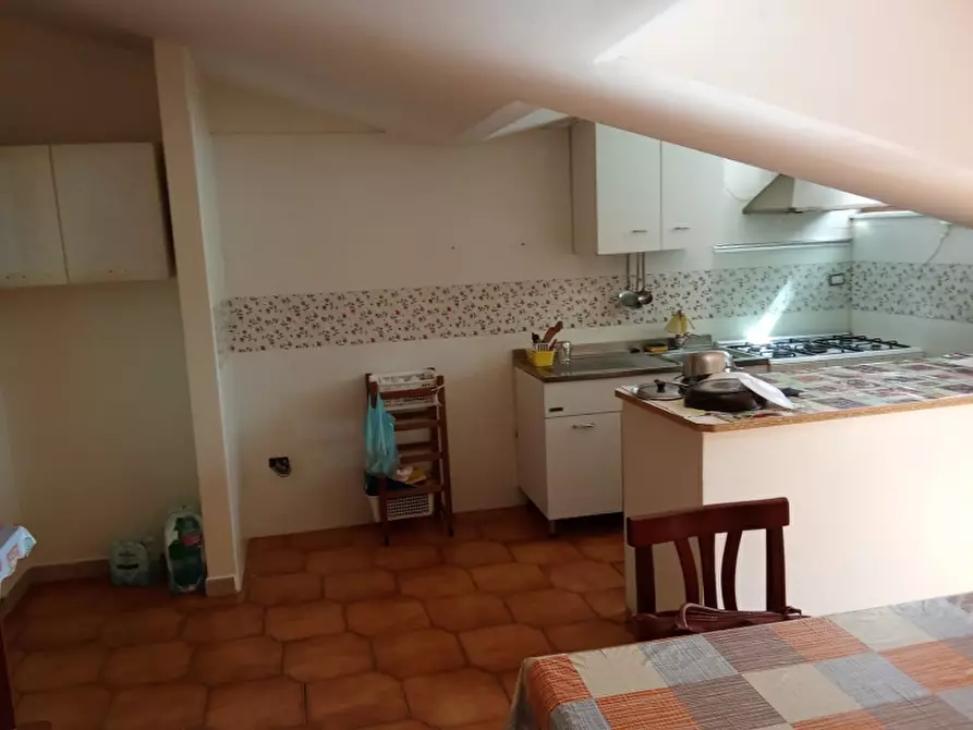 Immagine 2 di Mansarda in vendita  a Teano