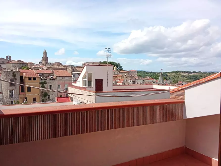 Immagine 13 di Mansarda in vendita  a Teano