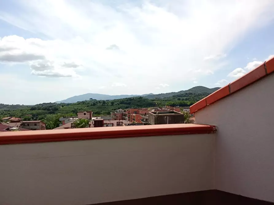 Immagine 14 di Mansarda in vendita  a Teano