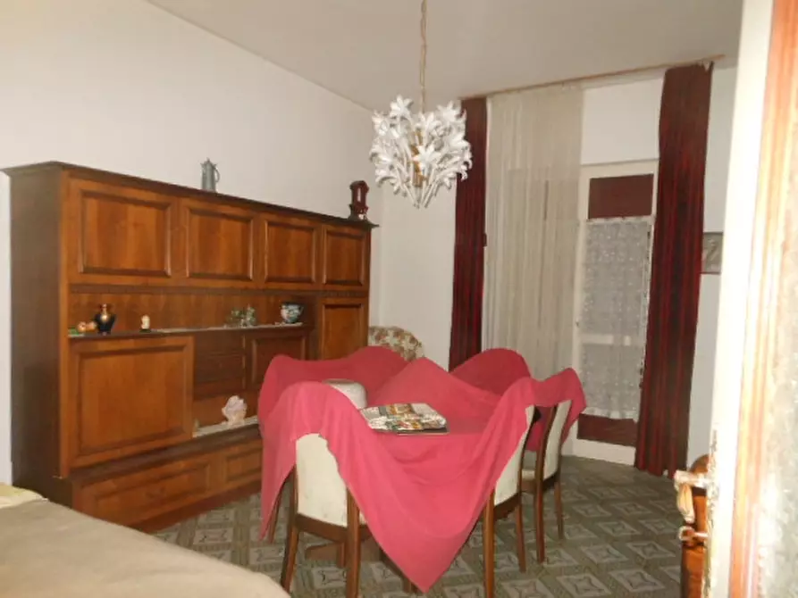 Immagine 7 di Casa indipendente in vendita  a Riardo