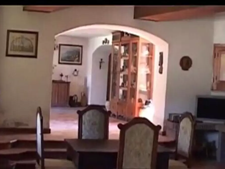 Immagine 4 di Casa indipendente in vendita  a Sant'angelo D'alife