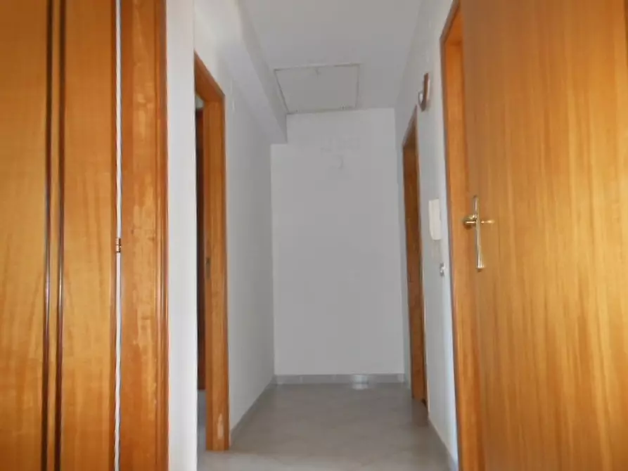 Immagine 12 di Villetta a schiera in vendita  a Teano