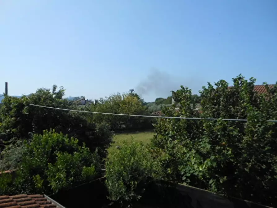 Immagine 15 di Villetta a schiera in vendita  a Teano