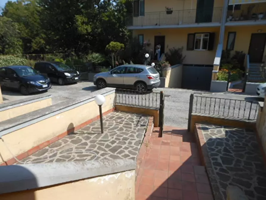 Immagine 19 di Villetta a schiera in vendita  a Teano