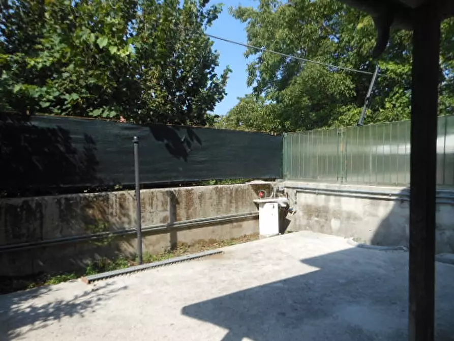 Immagine 5 di Villetta a schiera in vendita  a Teano