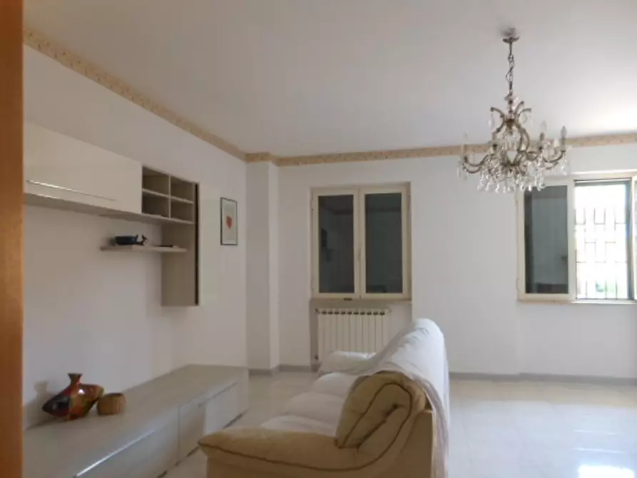 Immagine 7 di Villetta a schiera in vendita  a Teano