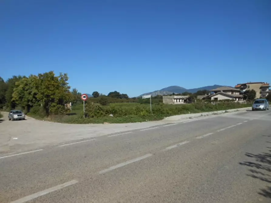 Immagine 9 di Terreno industriale in vendita  in VIA MONTANO a Caianello