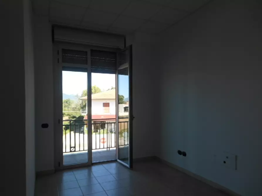 Immagine 7 di Ufficio in vendita  in VIA CERASELLE a Caianello