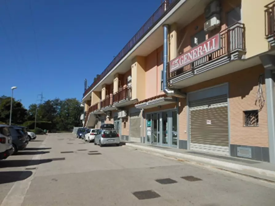 Immagine 8 di Ufficio in vendita  in VIA CERASELLE a Caianello
