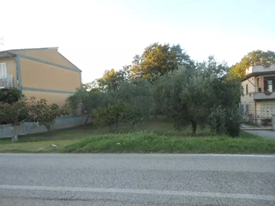 Immagine 1 di Terreno industriale in vendita  a Caianello