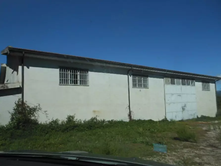 Immagine 10 di Capannone industriale in vendita  a Marzano Appio