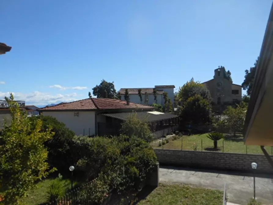 Immagine 12 di Villa in vendita  a Marzano Appio