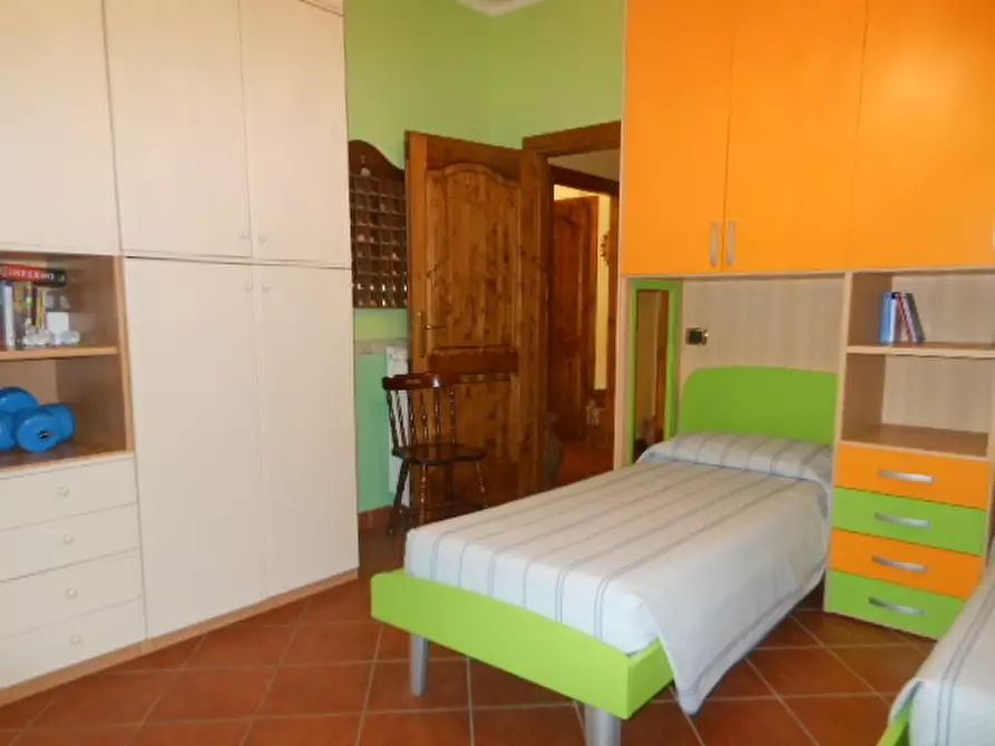 Immagine 5 di Villa in vendita  a Marzano Appio